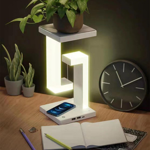 โคมไฟ LED ปรับระดับได้แบบ2-in-1, โคมไฟตั้งโต๊ะข้างเตียงปรับแสงได้พร้อมที่ชาร์จแบบไร้สาย - Product Image 6