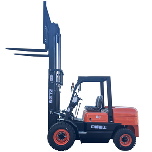Carretilla elevadora de 5 toneladas adecuada para cargar y descargar materiales en fábricas y mercancías en puertos. - Product Image 1