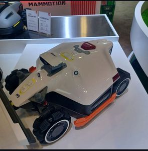 Original Brand New Luba <strong>2</strong> AWD 5000x 10000x Robotic Lawn Mower - Product Image 2