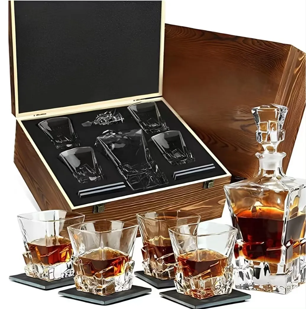 Amazon vendita calda whisky Glass Set occhiali intrecciati occhiali vecchio stile Home Bar Set whisky Decanter per regalo di natale per uomo