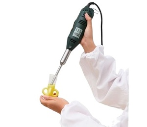 Il laboratorio del generatore di ultrasuoni usa la macchina di emulsionamento ad ultrasuoni dell'omogeneizzatore del miscelatore