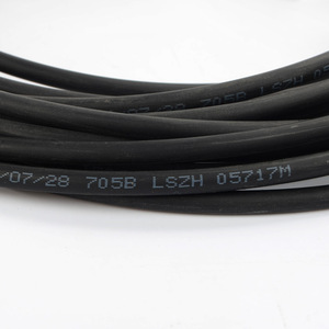 สาย fttb กลางแจ้งกันน้ำ3-2000ม. สายไฟเบอร์ออปติก200 10 50 100สายแพทช์หุ้มเกราะ TPU LC 2 core 4สีดำ