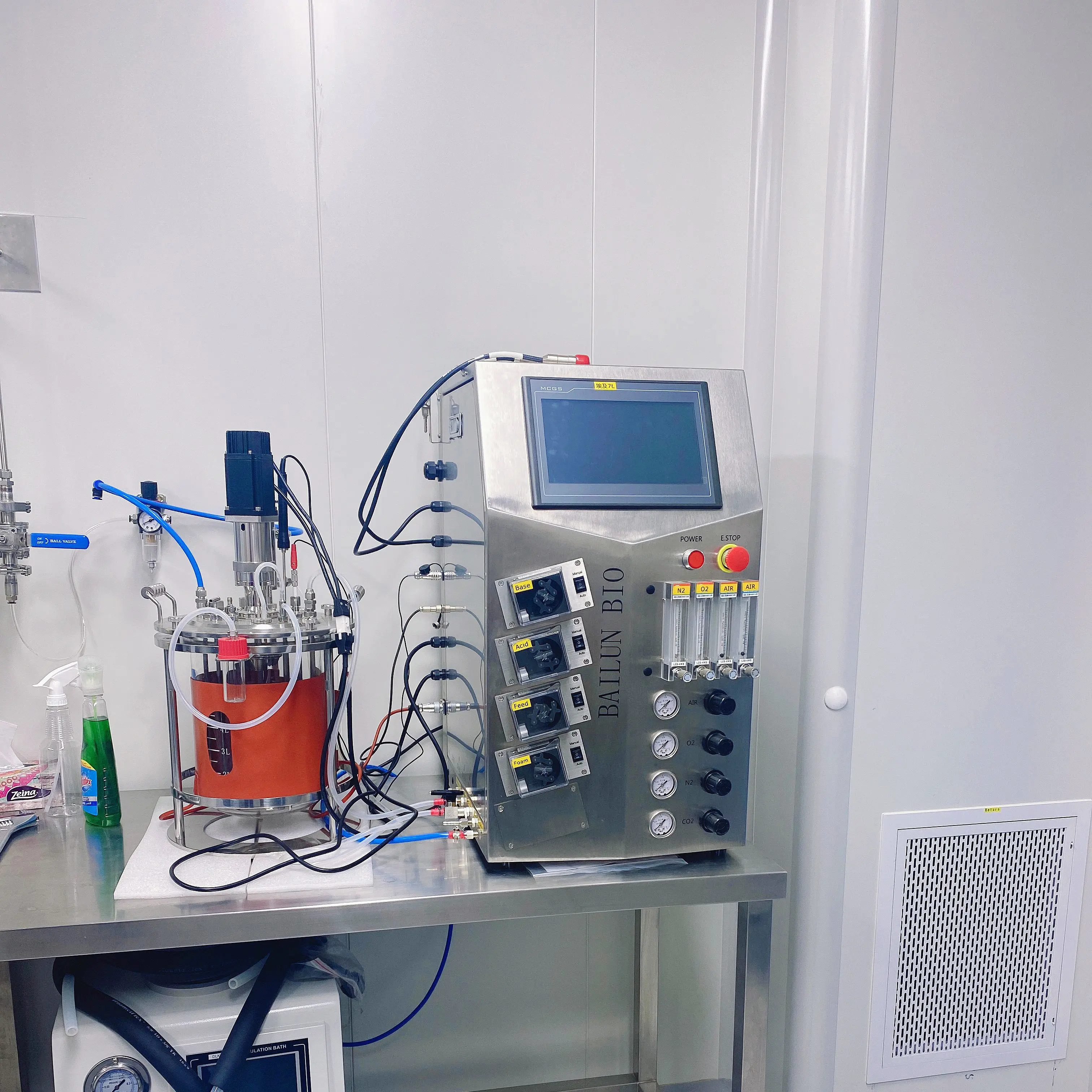 Fermentador de fermentación de biorreactor de perfusión microbiana de vidrio de 5 galones con camisa de enfriamiento y proceso de validación estricto