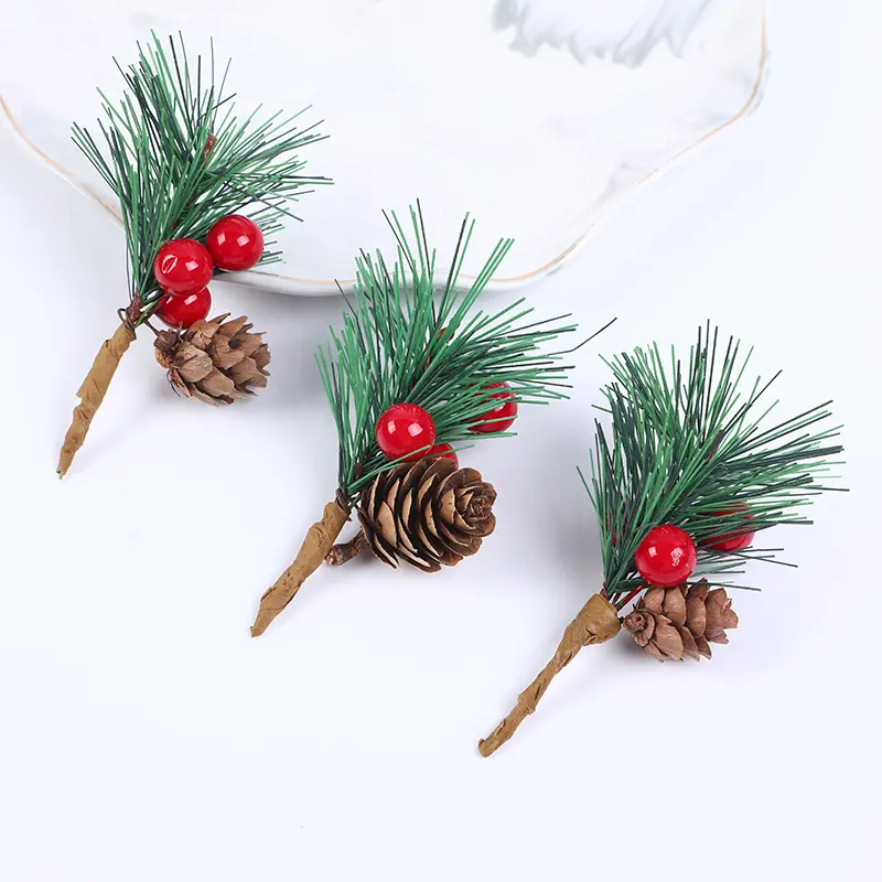 Tanaman Simulasi Hadiah Natal, Aksesori Pohon Natal Mini Jarum Pinus Dekorasi Buah Merah Pemotong Kerucut Pinus