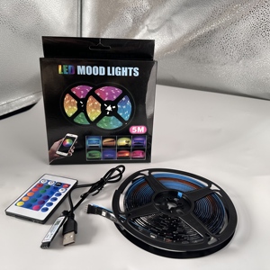DV 5V 5050 RGB LEDストリップライト防水USB接続スマート音楽リモコンIP67カーフレキシブルLEDストリップライト