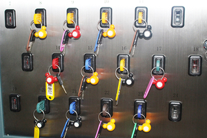 Hotel <strong>Key</strong> Management System Intelligent Wall Mounted <strong>Key</strong> Cabinet 48 <strong>Keys</strong> - Product Image 5
