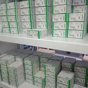 Nuovo Controller di movimento sigillato PacDrive3 LMC600CAA1000 con garanzia di un anno per la programmazione PLC RS485 interfaccia di comunicazione
