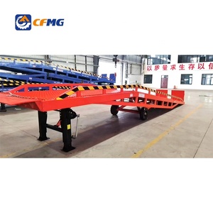 CE Mobile Boarding Bridge Manual Forklift <strong>Loading</strong> Ramp Lifting <strong>Platform</strong> Container <strong>Loading</strong> <strong>Unloading</strong> Storage Dock - Product Image 5