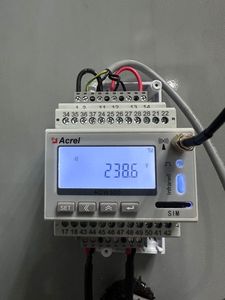Acrel ADW300-WF <span class=keywords><strong>WIFI</strong></span>三相无线Rogowski线圈1000A/200mV输入物联网智能电表，用于工厂电力监控
