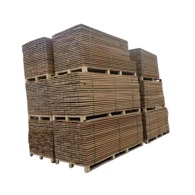 Piano di calpestio esterno in legno di teak diretto in fabbrica