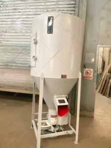 Nhà Máy Bán Hàng Trực Tiếp Mới Gia Cầm Thức Ăn Máy Dọc Hạt Trộn Máy Nghiền Thức Ăn Nghiền Trộn Cho Gà - Product Image 3