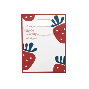 Bolsa de regalo de papel Kraft aséptico ecológico de alta calidad Patrón impreso personalizado Superficie en relieve Uso artesanal Embalaje al por mayor - Product Image 2
