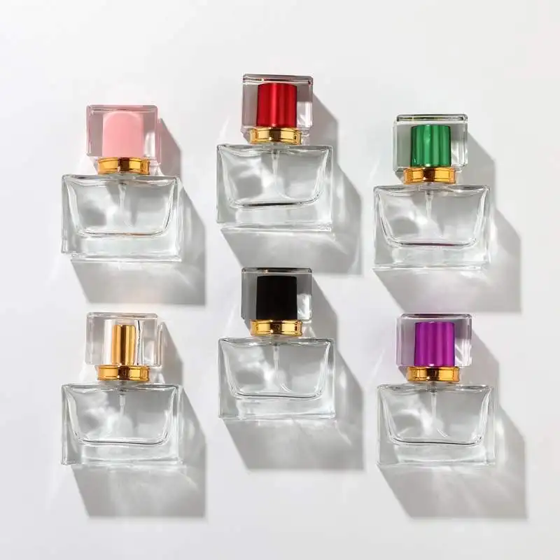 Spray Flacon de parfum vuoto riutilizzabile quadrato personalizzato 30ml bottiglia di profumo di vetro con tappo colorato di lusso 30ml