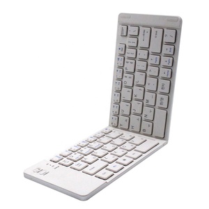 Teclado móvil plegable de 64 teclas, teclado inalámbrico portátil para mesa, PC, teléfonos inteligentes - Product Image 3