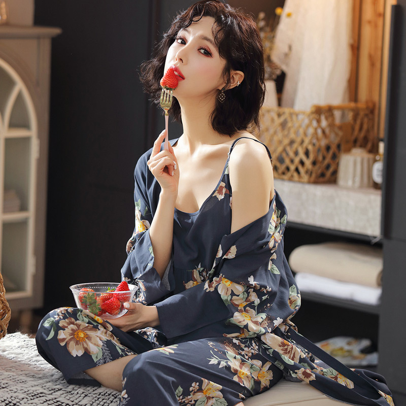 2635 Rose bleu profond