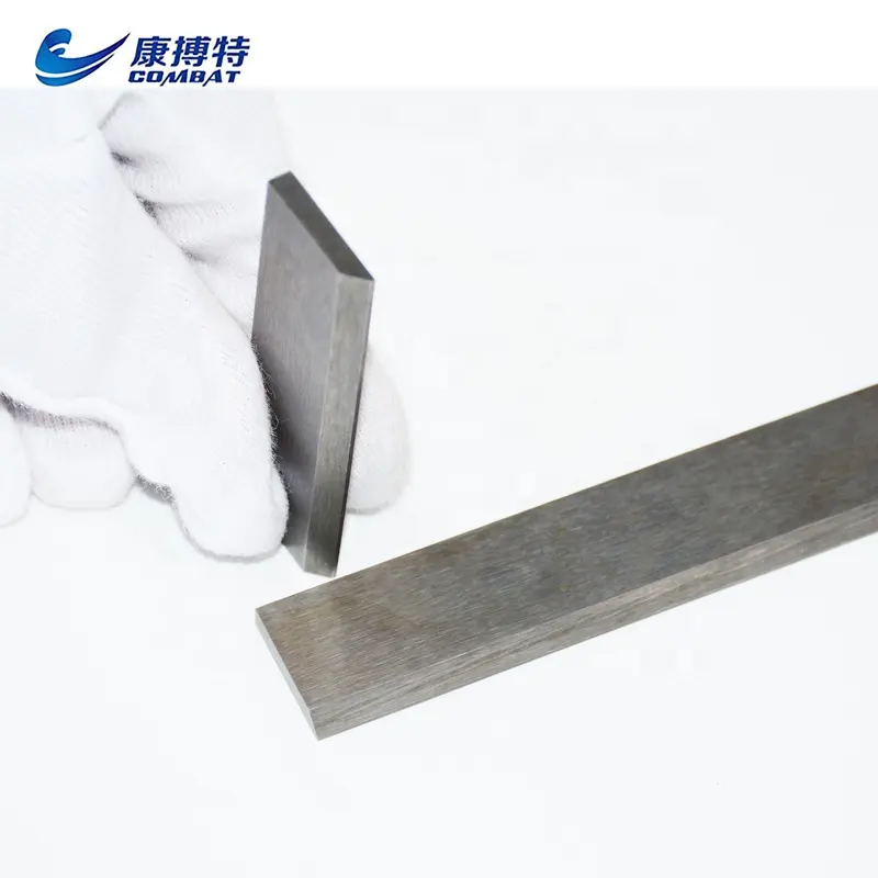 超硬合金製品の切削工具加工に使用される高精度