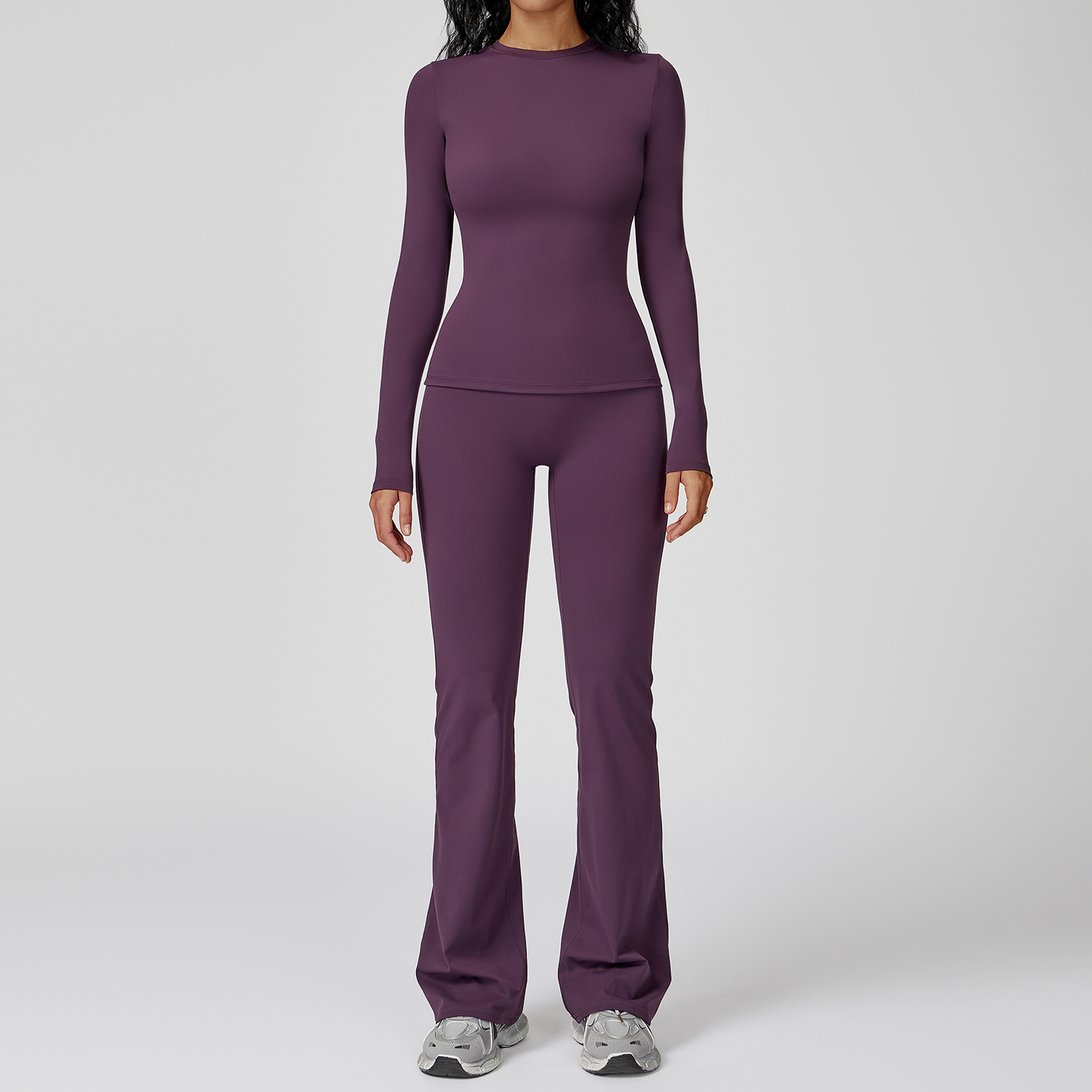 Pantaloni a zampa d'elefante, set con top a maniche lunghe viola
