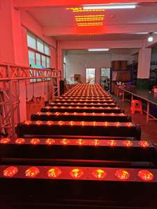 10leds 40W RGBW <span class=keywords><strong>DMX</strong></span>-Steuerung führte Moving Head Beam Bar für den Innenbereich für Hochzeits feiern