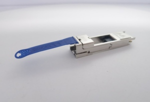 Ricetrasmettitore ottico convertitore modulo adattatore QSFP + 40G a SFP + 10G compatibile al CVR-QSFP-SFP10G - Product Image 4