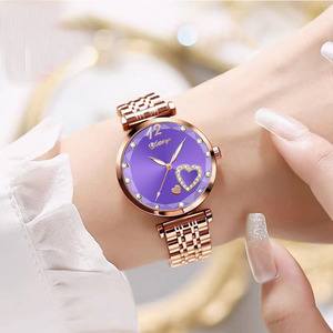 2024 New Fashion Love Pattern Damen uhr Einfache multifunktion ale runde Stahlst reifen uhr Quarzuhr Geschenk nicht mechanisch