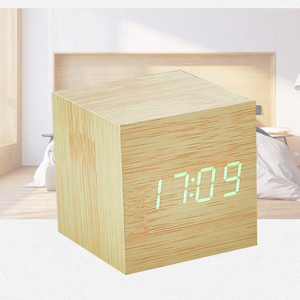 Reloj despertador digital de madera para niños, minicubo moderno de escritorio con pantalla de hora, fecha y temperatura para dormitorio y hogar - Product Image 4