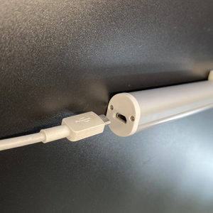 <span class=keywords><strong>USB</strong></span> ไร้สายภายใต้ตู้ครัว Pir แบตเตอรี่เฟอร์นิเจอร์ห้องมินิเซ็นเซอร์เคลื่อนไหวไฟ Led