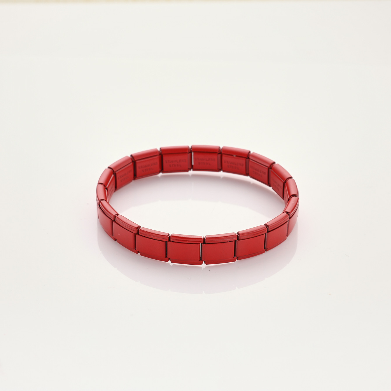 Matte china red-18 segments