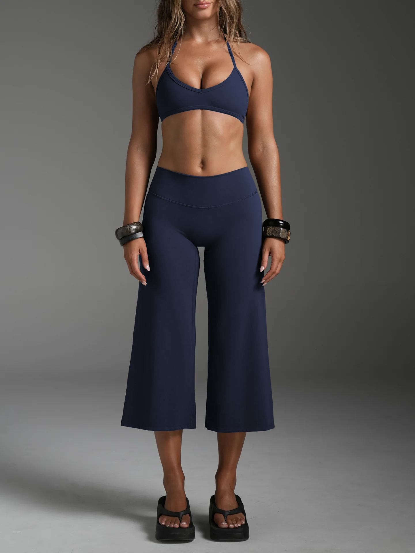 Top azul marino Yy244 + pantalón ancho tres cuartos