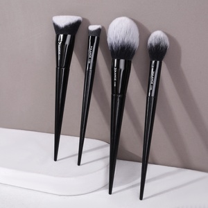 Lüks makyaj fırçası Set yüz için özel Logo vakıf tozu makyaj fırçalar 4 adet allık vakıf makyaj fırçası Set - Product Image 1
