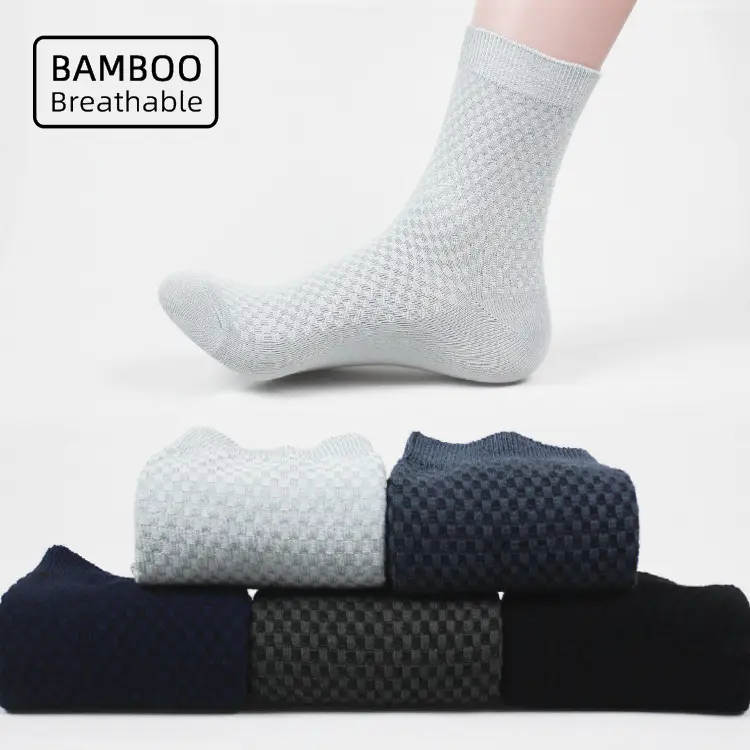 Ucuz erkek bambu elyaf çorap düz renk siyah iş Anti bakteriyel Deodorant nefes erkekler mürettebat çorap