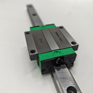 Riel de guía lineal de alta resistencia Hgw15 Hgw20 Hgw25 Hgw30 Hgw35 Hgw45 Bloque de guía lineal de nivel P guías lineales para máquina de bordar - Product Image 1