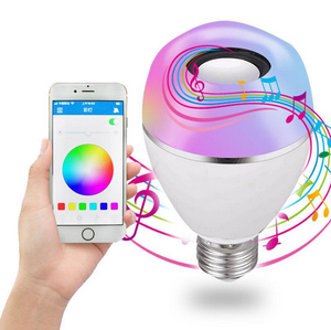 LED müzikli ışık ampul E27 RGB değişen renk lambası built-in-pil ses hoparlör uzaktan kumanda ev yatak odası oturma odası için parti - Product Image 4
