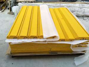 <span class=keywords><strong>PVC</strong></span> kauçuk alüminyum plastik Metal merdiven parçaları için Modern kaymaz fiberglas şeritler şık merdiven <span class=keywords><strong>Nosing</strong></span> - Product Image 4