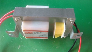 Insetto Killing lights & trap HV trasformatore 100V-240V 50/60Hz uscita 2800-3500V,5mA. Silicio lamiera di acciaio 83*57mm - Product Image 3