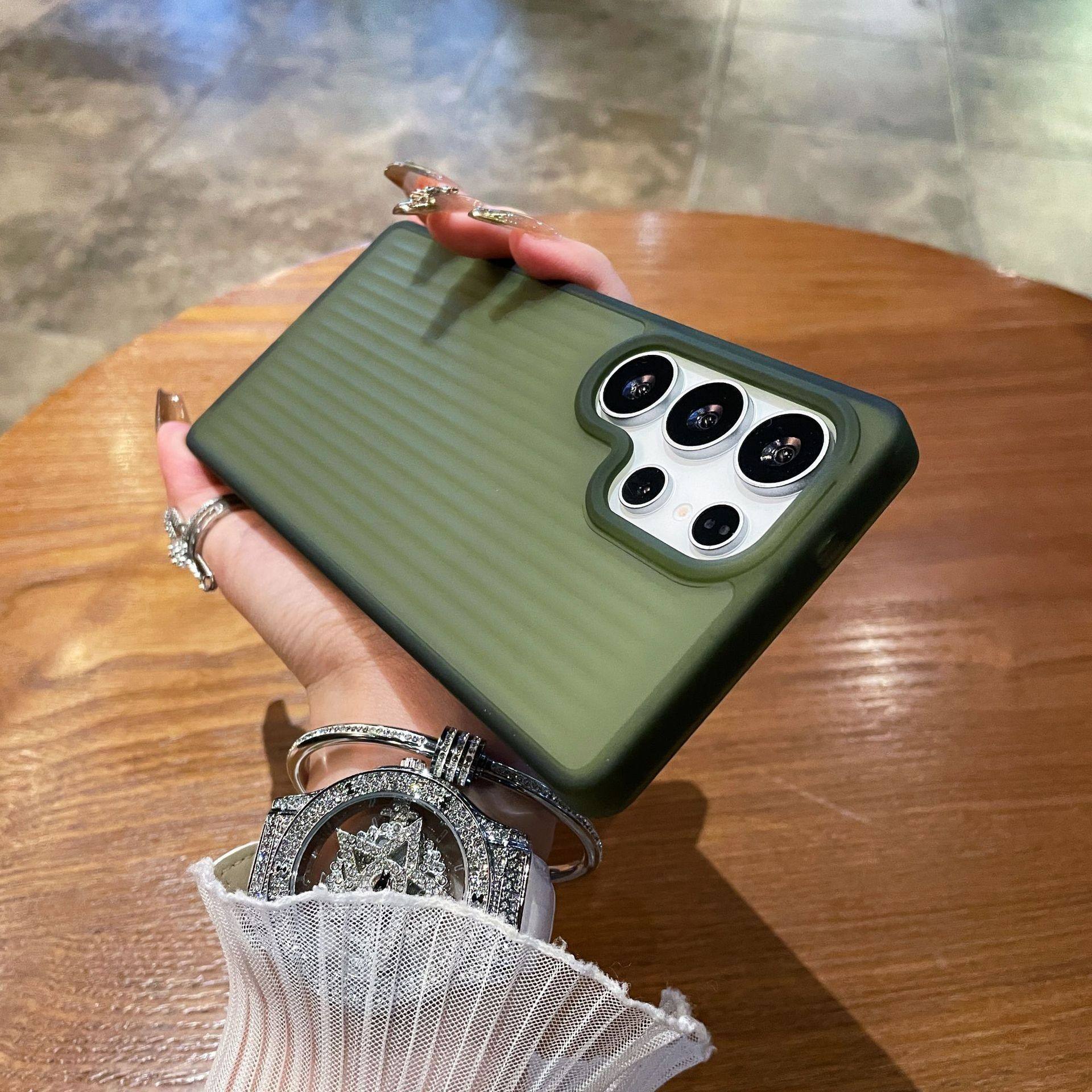 สีเขียว