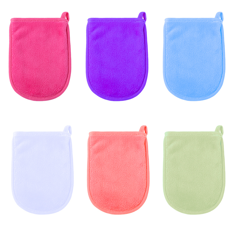 Makeup Removal Mitt