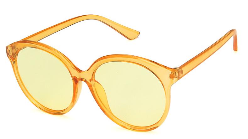 สีเหลือง