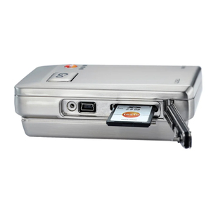 Registrador de datos de temperatura de alta precisión con carcasa metálica robusta y sensor de temperatura Pt100 interno testo 176 T1 - Product Image 2