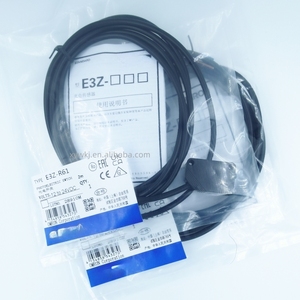 <strong>OMRONS</strong> E3Z-R61 photoelectric switch infrared <strong>sensor</strong> 12-24VDC <strong>diffuse</strong> reflection NPN detection 4m E3Z-R61 - Product Image 1