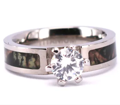 Single Big CZ Six Claw Set Cute Girls Ring With Camouflage Inlay Round White Diamond Titanium Wedding Ring for Her