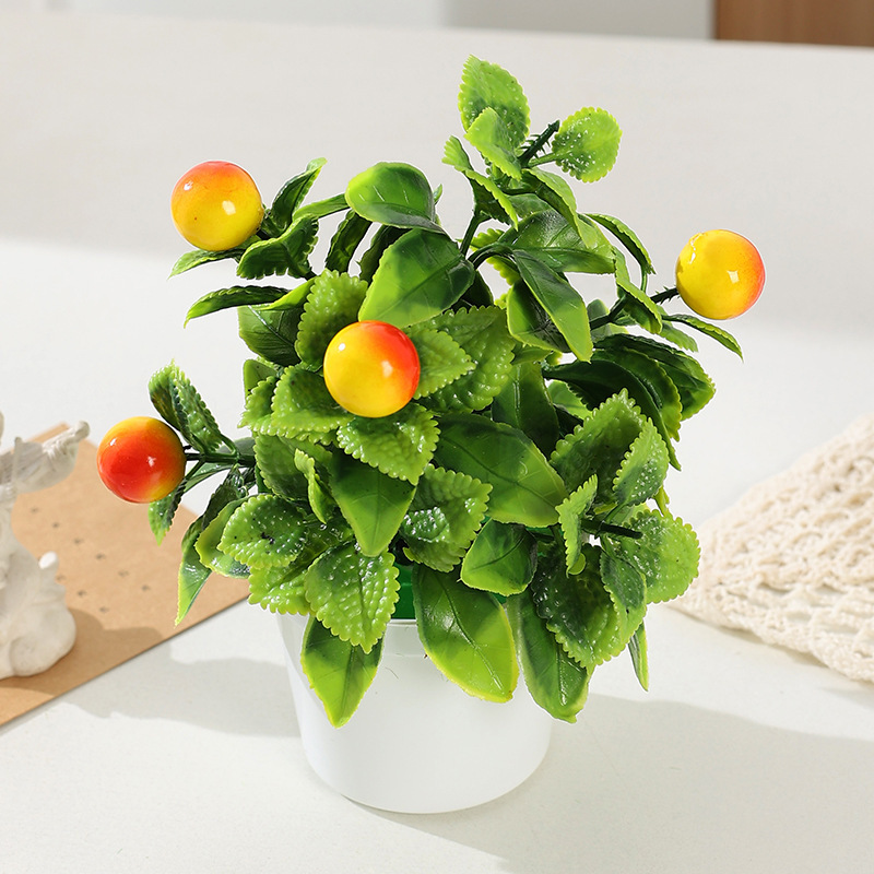 Foglie di menta-piccoli frutti gialli
