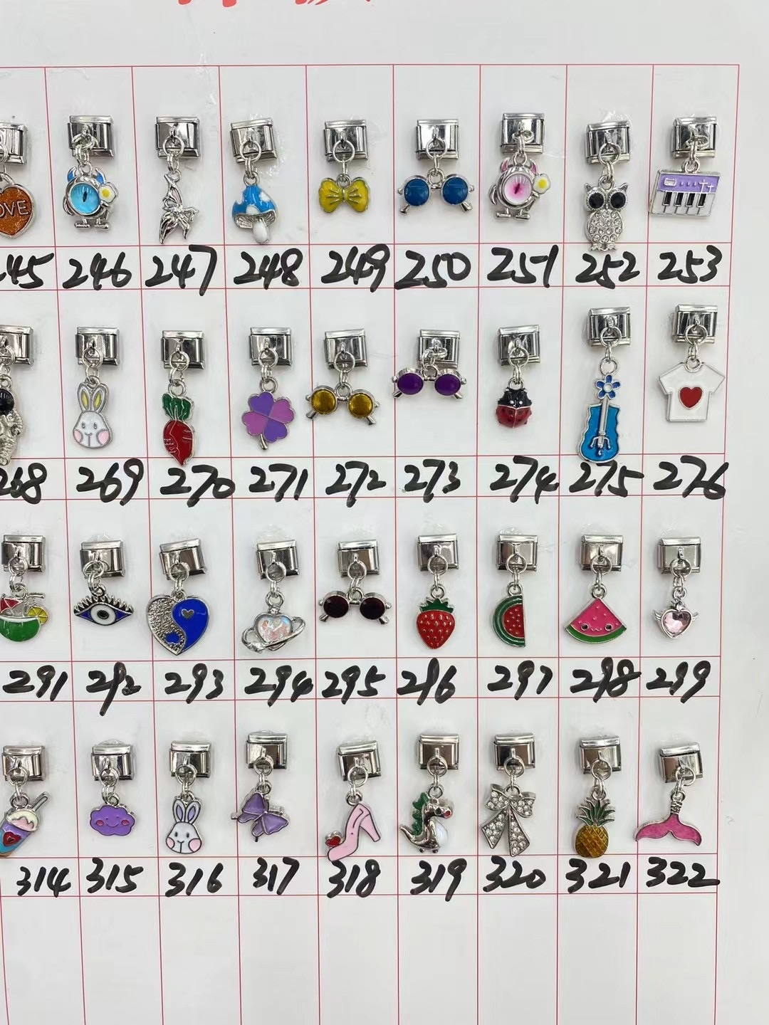 Pulsera de dijes italianos de plata.
