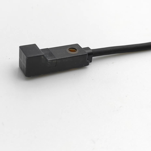 Three Wires Rectangular <strong>Inductive</strong> <strong>Proximity</strong> <strong>Sensor</strong> Mini Style <strong>Inductive</strong> <strong>Proximity</strong> <strong>Sensor</strong> Switch - Product Image 1