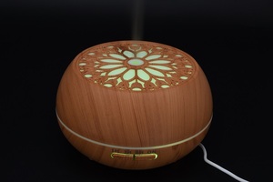 Ultima venatura del legno Hallow Out Design con il blu dente altoparlante lettore musicale Aroma olio essenziale diffusore <span class=keywords><strong>Timer</strong></span> aromaterapia