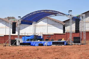 Traliccio in lega di alluminio per sistema audio altoparlante quadrato modello linea Array illuminazione Truss Display per concerti certificato TUV - Product Image 4