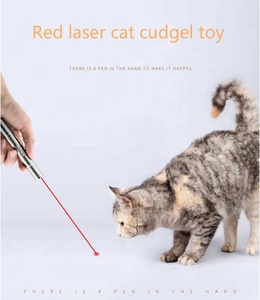 7-in-1 Multi Pattern Laser Dot Katzen spielzeug mit UV-Licht und LED-Taschenlampe USB wiederauf ladbarer moderner Karton verpackt - Product Image 2