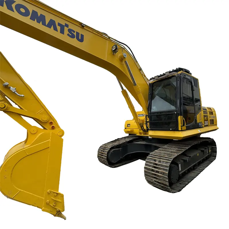 Good condition komatsu used PC200 excavator in yard original secondhand crawler digger PC200 on hot sale