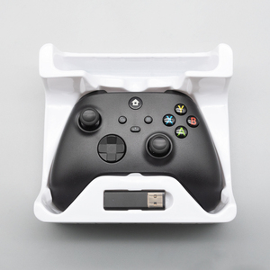 Mando Manette อุปกรณ์ควบคุมการควบคุมการควบคุมคอนโทรลเลอร์พร้อมอะแดปเตอร์ไร้สายสำหรับ Xbox Series One S X PC