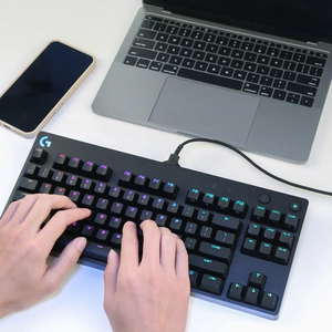 免费样品罗技G Pro X紧凑型RGB机械有线游戏87键盘，带可拆卸电缆 - Product Image 5