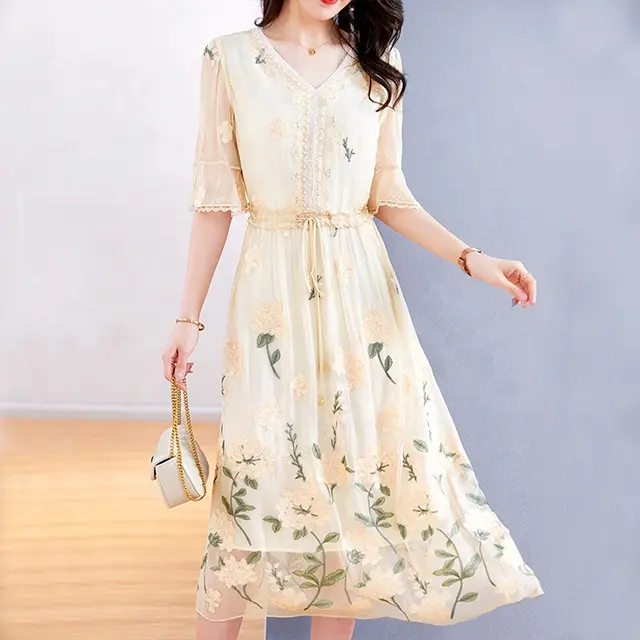 Marca de lujo de gama alta HangZhou auténtico 2024 verano 100% vestido de seda vestido bordado de media manga con cuello en V